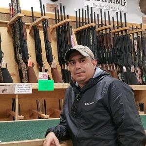 Meet your Posher, Julio mario